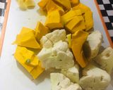 Foto del paso 1 de la receta: Cremas de Calabaza Coliflor Inhame Zanahoria 🥕 Bardana  y Crutones👩‍🍳