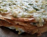 Foto del paso 3 de la receta: Torre de panqueques de zapallitos con salsa blanca