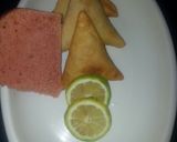 A picture of step 9 of Green grams samosa.