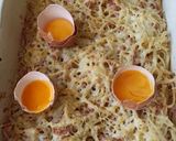Une image de l'étape 4 de Gratin de pâtes façon carbonara.