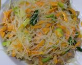 Foto langkah ke 4 dari resep Bihun / Soun goreng enak.