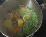 Hình bước làm 3 của món Canh sườn ngũ sắc