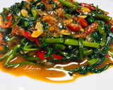 Foto langkah ke 6 dari resep Tumis Kangkung Telur Puyuh.