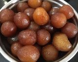 ગુલાબ જાંબુ (Gulab Jamun Recipe In Gujarati) રેસીપી સ્ટેપ4ફોટો