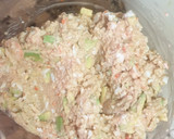 Foto del paso 3 de la receta: Cóctel de aguacate, huevo y surimi