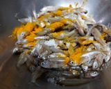 মৌরলা মাছের চচ্চড়ি (mourola maacher chocchori recipe in Bengali) রেসিপির ধাপ 1 ছবি