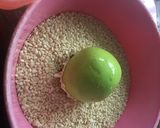 Foto langkah ke 9 dari resep Onde onde kopong isi kacang hijau coklat.