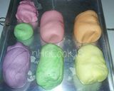 Foto langkah ke 2 dari resep Kue ku (lembut).