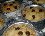 Foto langkah ke 4 dari resep Banana Muffin.