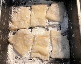 A picture of step 6 of Strawberry Mochi (いちご大福).