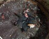 Foto langkah ke 3 dari resep Cumi Bumbu Hitam.