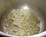Foto del paso 2 de la receta: Potaje de garbanzos y sepia