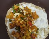 A picture of step 4 of Maggi masala cauliflower wrap.
