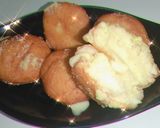 A picture of step 17 of Custard filled Donuts.