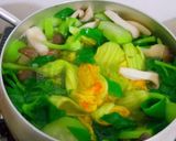 Hình bước làm 3 của món Canh chay nấm đùi gà,bông bí,mồng tơi và mướp