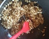 A picture of step 2 of Puffed rice choco laddu.
