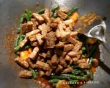 Foto langkah ke 5 dari resep Sambal Goreng Kacang Panjang, Tempe & Udang.