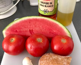Foto del paso 1 de la receta: Salmorejo de sandía y hierbabuena 🍉🍉🌿🌿