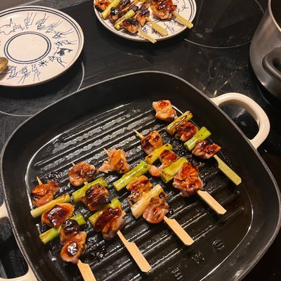ねぎま焼き鳥 (Negima Yakitori Japanese Grilled Chicken Skewers