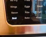 A picture of step 4 of Broiled Chicken Thighs with Polska Kielbasa.