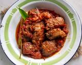 Foto langkah ke 6 dari resep Tuna ungkep bumbu tomat.