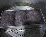 Foto langkah ke 8 dari resep Roti Ketan Hitam Kukus.