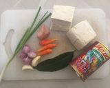 Foto langkah ke 1 dari resep Makarel Kaleng Kuah Santan.
