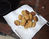 Foto del paso 3 de la receta: Buñuelos de garbanzos y verduras