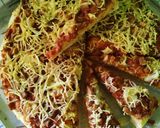 Foto langkah ke 9 dari resep Pizza sosis saos BBQ super enak.