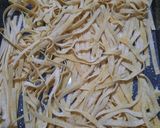 Foto del paso 4 de la receta: Fideos caseros con 2 salsas