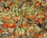 A picture of step 2 of Corsican pie with zucchini flowers.