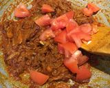 A picture of step 5 of Railway mutton curry.