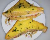 A picture of step 17 of Garlic Bread Potato Sandwich.