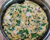 A picture of step 2 of Methi bathua paratha.