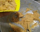 मूंग हलवा बर्फी(Moong Halwa Barfi recipe in Hindi) रेसिपी चरण 3 फोटो