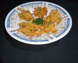 A picture of step 5 of Palak Or Piyaz Pakory.