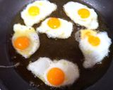 Foto del paso 2 de la receta: Hot dog con huevos de codorniz 🌭