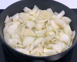 Foto del paso 2 de la receta: Tortilla de patata con cebolla caramelizada, ñammmmm!