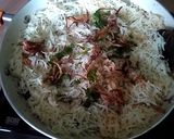 A picture of step 9 of Spicy chicken tikka biryani.