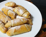 Foto del paso 2 de la receta: Cuernos con mermelada