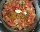 A picture of step 2 of Dhaba style paneer tikka masala.