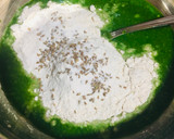 પાલક પરાઠા (Palak Paratha Recipe In Gujarati) રેસીપી સ્ટેપ3ફોટો