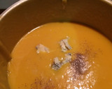 Foto del paso 5 de la receta: Crema de calabaza con queso azul con thermomix
