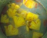 Hình bước làm 6 của món Ngao xào dứa và canh chua ngao
