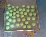 Foto langkah ke 4 dari resep Klepon.