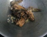 Foto langkah ke 3 dari resep Ayam Kecap Lada Hitam.