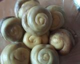 Foto langkah ke 5 dari resep Roti canai isi coklat.