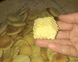 صورة لخطوة 4 من وصفة حلوة ربطة العنق