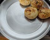 A picture of step 16 of Bharwan Baati with Tomato dip(chutney).