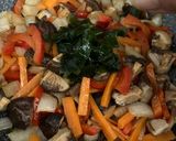 Foto del paso 5 de la receta: Spaghetti con verduras, salsas asiáticas y alga wakame